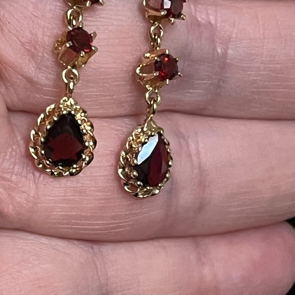 Elegant 14K Yellow Gold Garnet Stud Drop Earrings - Picture 9 of 9